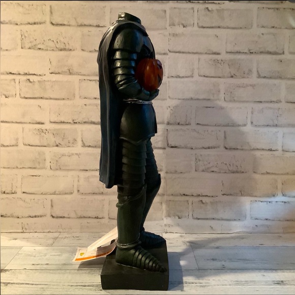 MARTHA STEWART XL 20in LED Headless Solider With Pumpkin - Picture 5 of 5